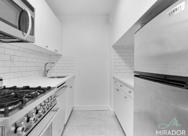 $6,250 | 65 4th Avenue, Unit PHC | Greenwich Village