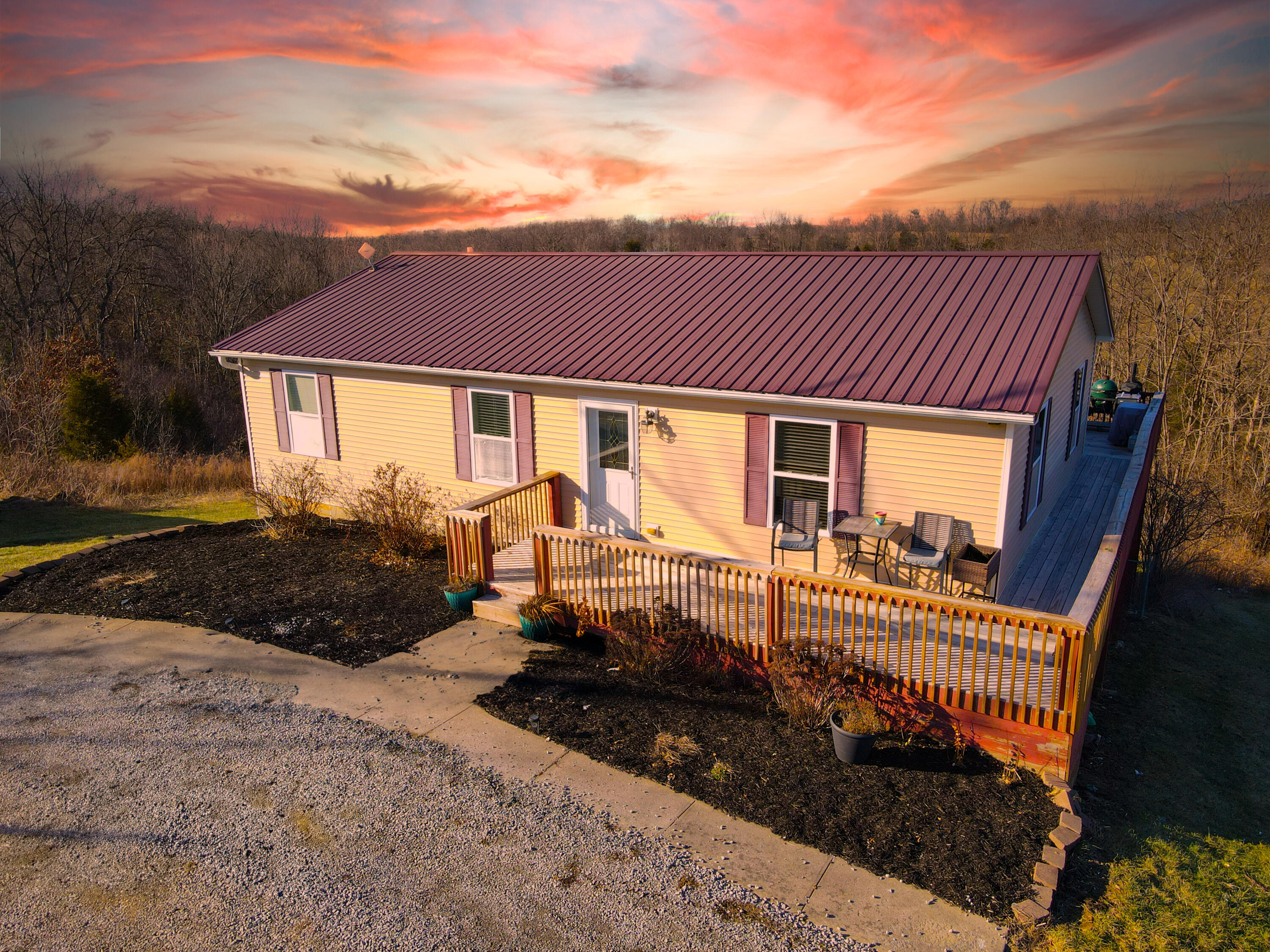 2160 Greenup Road Owenton, KY 40359 - Photo 1 of 2 twlightfront