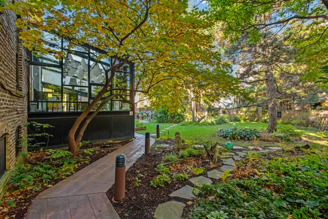 $4,999,000 | 1646 North Leavitt Street, Chicago, IL 60647