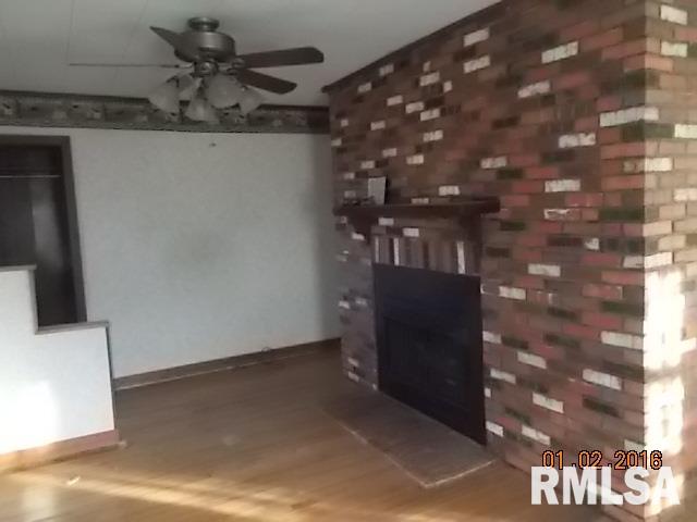 14073 Highway 9 Cuba, IL 61427 - Photo 6 of 8