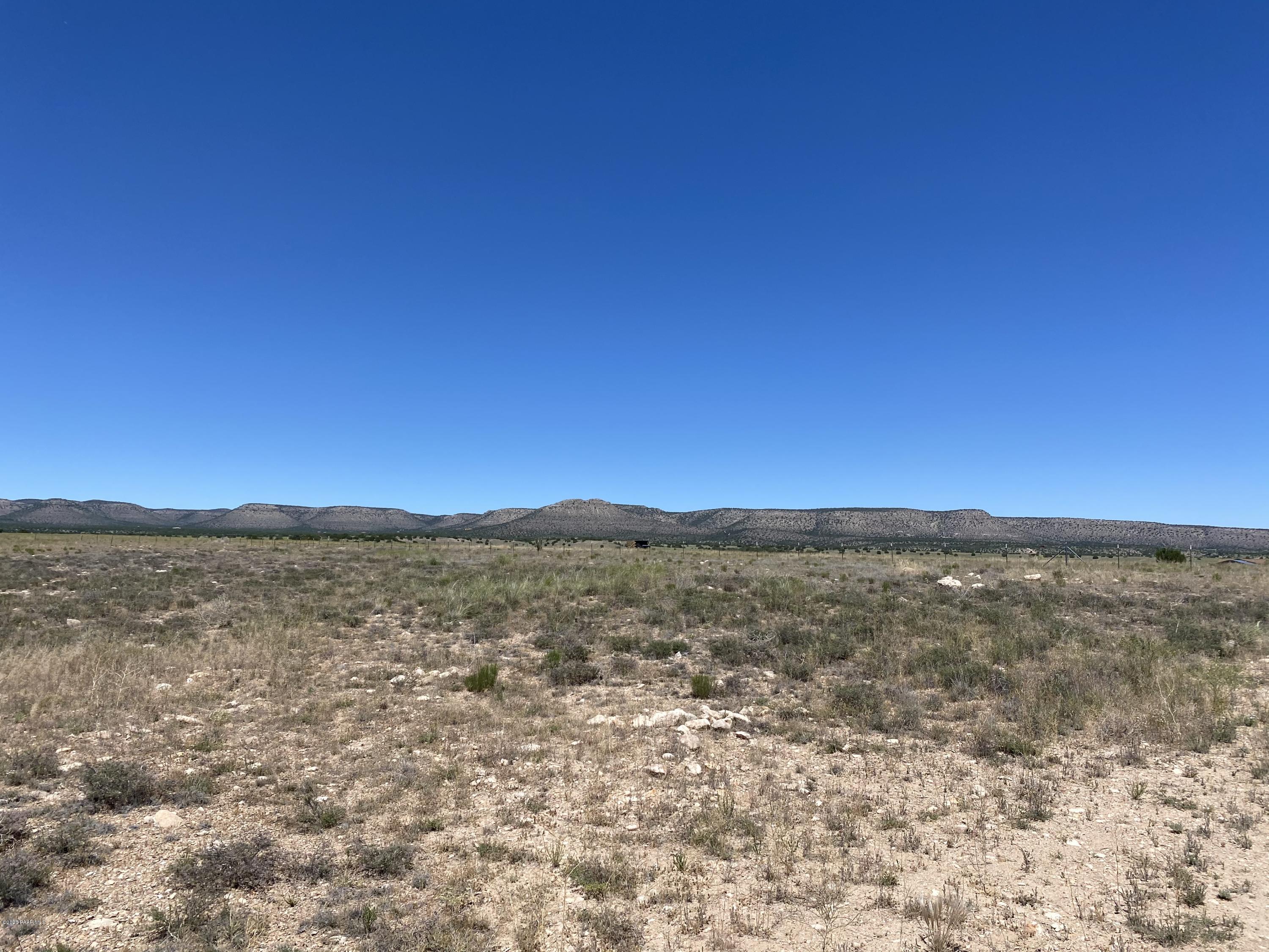 0 Milk Ranch Paulden, AZ 86334 - Photo 4 of 5 a view of an ocean