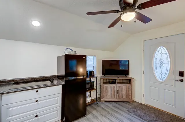 $1,075,000 | 41930 Buckeye Lane, Shaver Lake, CA 93664