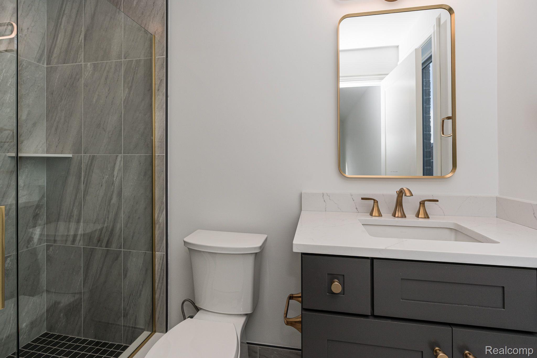 2586 Fairway Court Rochester, MI 48306 - Photo 21 of 36 Gallery Image 21