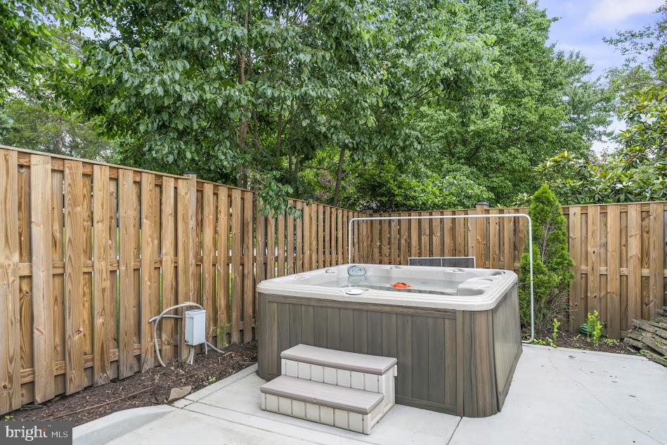1121 Collingwood Road Alexandria, VA 22308 - Photo 59 of 74 Gallery Image 59