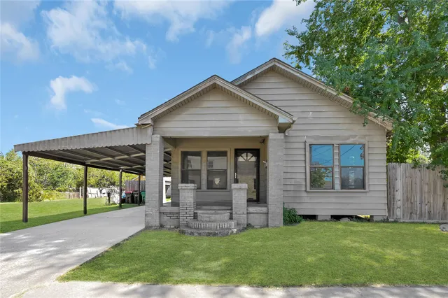 $92,000 | 720 Yupon Street, Baytown, TX 77520