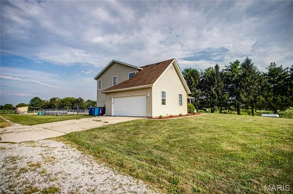 $799,000 | 5878 Eaton Lane, Edwardsville, IL 62025