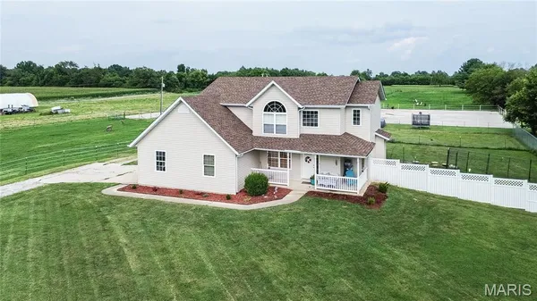 $799,000 | 5878 Eaton Lane, Edwardsville, IL 62025