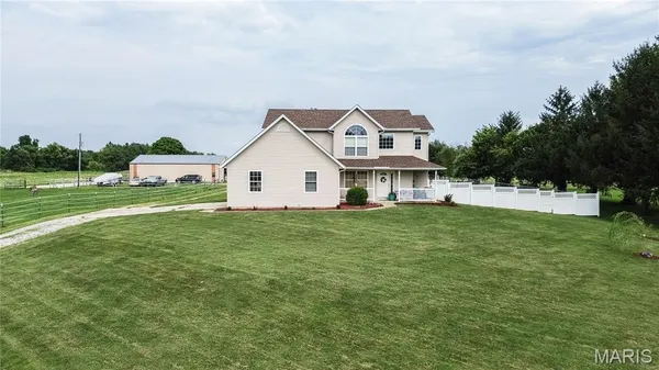 $799,000 | 5878 Eaton Lane, Edwardsville, IL 62025