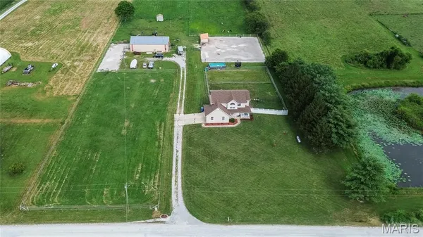 $799,000 | 5878 Eaton Lane, Edwardsville, IL 62025