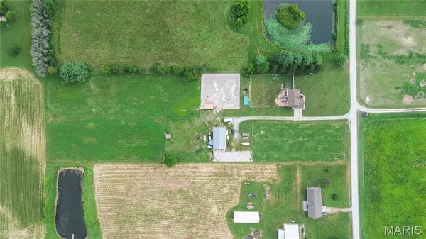 $799,000 | 5878 Eaton Lane, Edwardsville, IL 62025