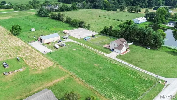 $799,000 | 5878 Eaton Lane, Edwardsville, IL 62025