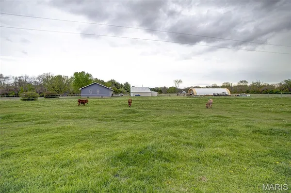 $799,000 | 5878 Eaton Lane, Edwardsville, IL 62025