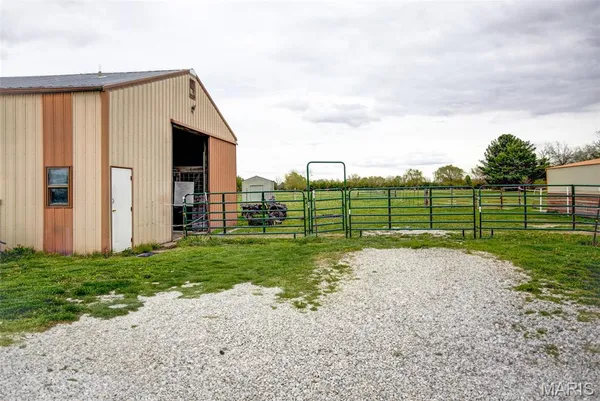 $799,000 | 5878 Eaton Lane, Edwardsville, IL 62025