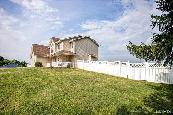 $799,000 | 5878 Eaton Lane, Edwardsville, IL 62025