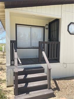 11985 Gaskell Road Rosamond, CA 93560 - Photo 2 of 12 a view of entryway