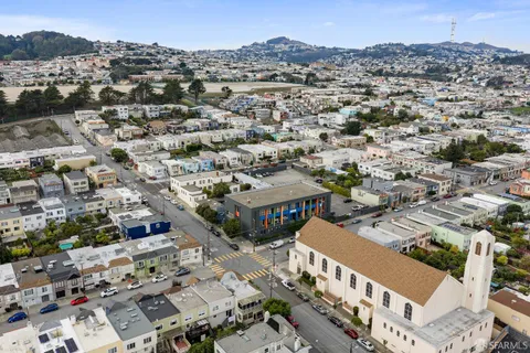 $895,000 | 445 Wayland Street, San Francisco, CA 94134