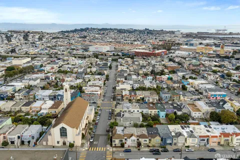 $895,000 | 445 Wayland Street, San Francisco, CA 94134