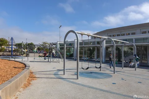 $895,000 | 445 Wayland Street, San Francisco, CA 94134