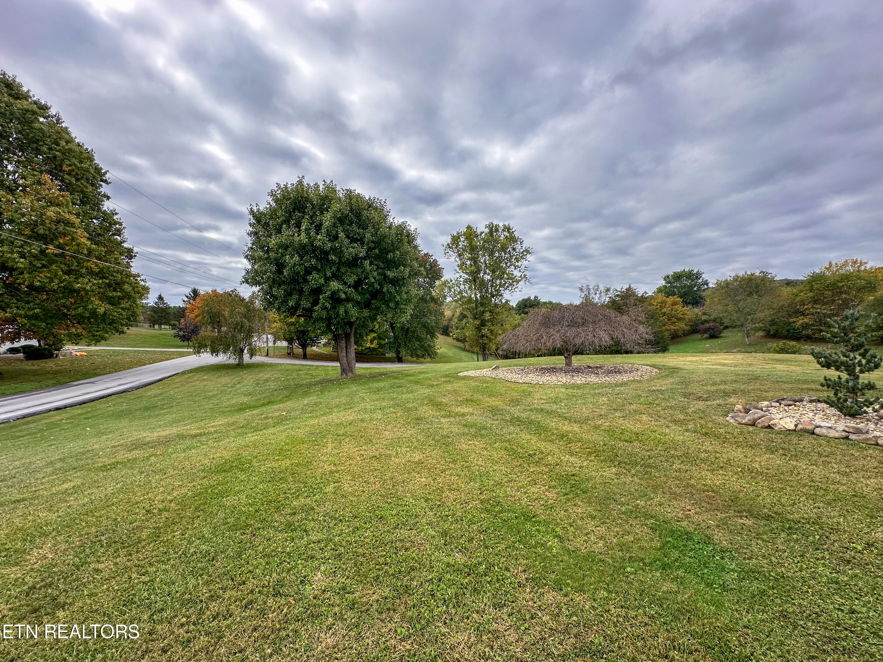 225 Kincaid Road Harrogate, TN 37752 - Photo 10 of 60 225 Kincaid-68