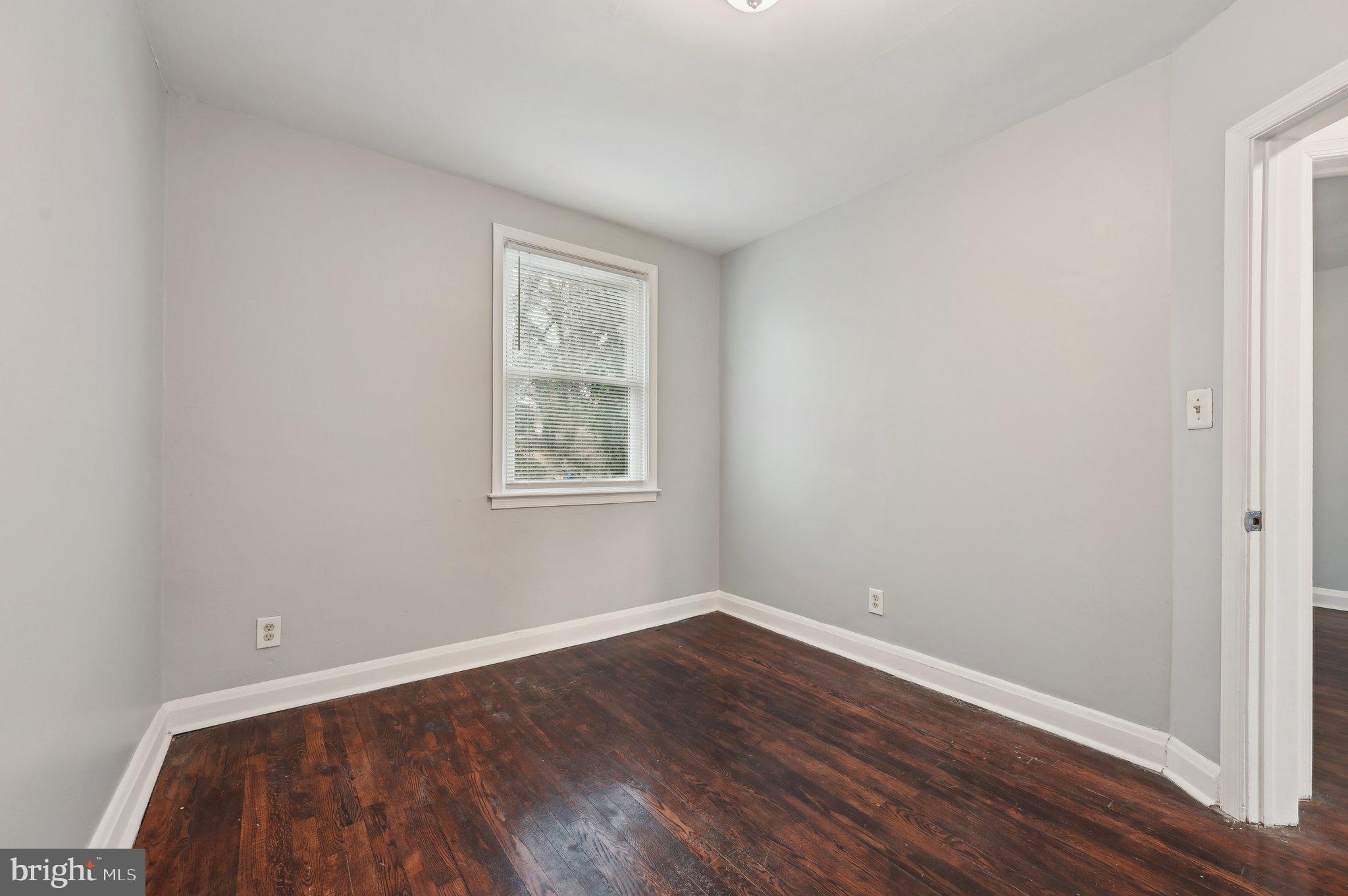 1114 Gleneagle Road Baltimore, MD 21239 - Photo 22 of 26