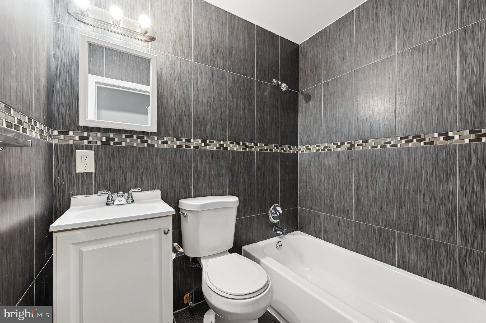 1114 Gleneagle Road Baltimore, MD 21239 - Photo 23 of 26