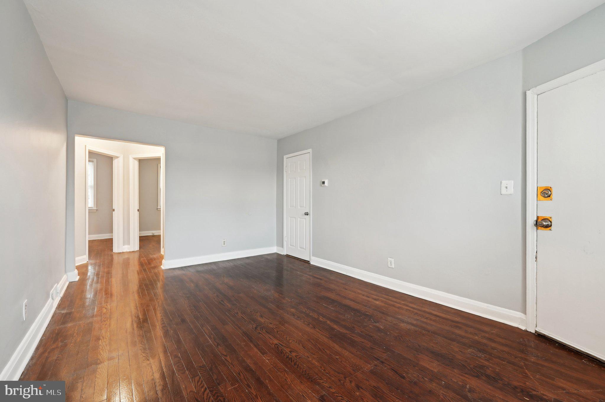 1114 Gleneagle Road Baltimore, MD 21239 - Photo 6 of 26