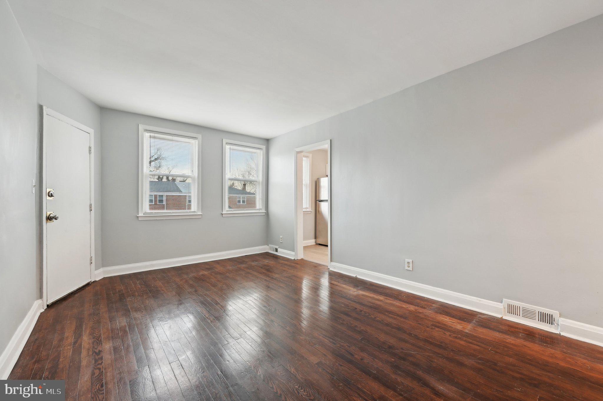 1114 Gleneagle Road Baltimore, MD 21239 - Photo 8 of 26