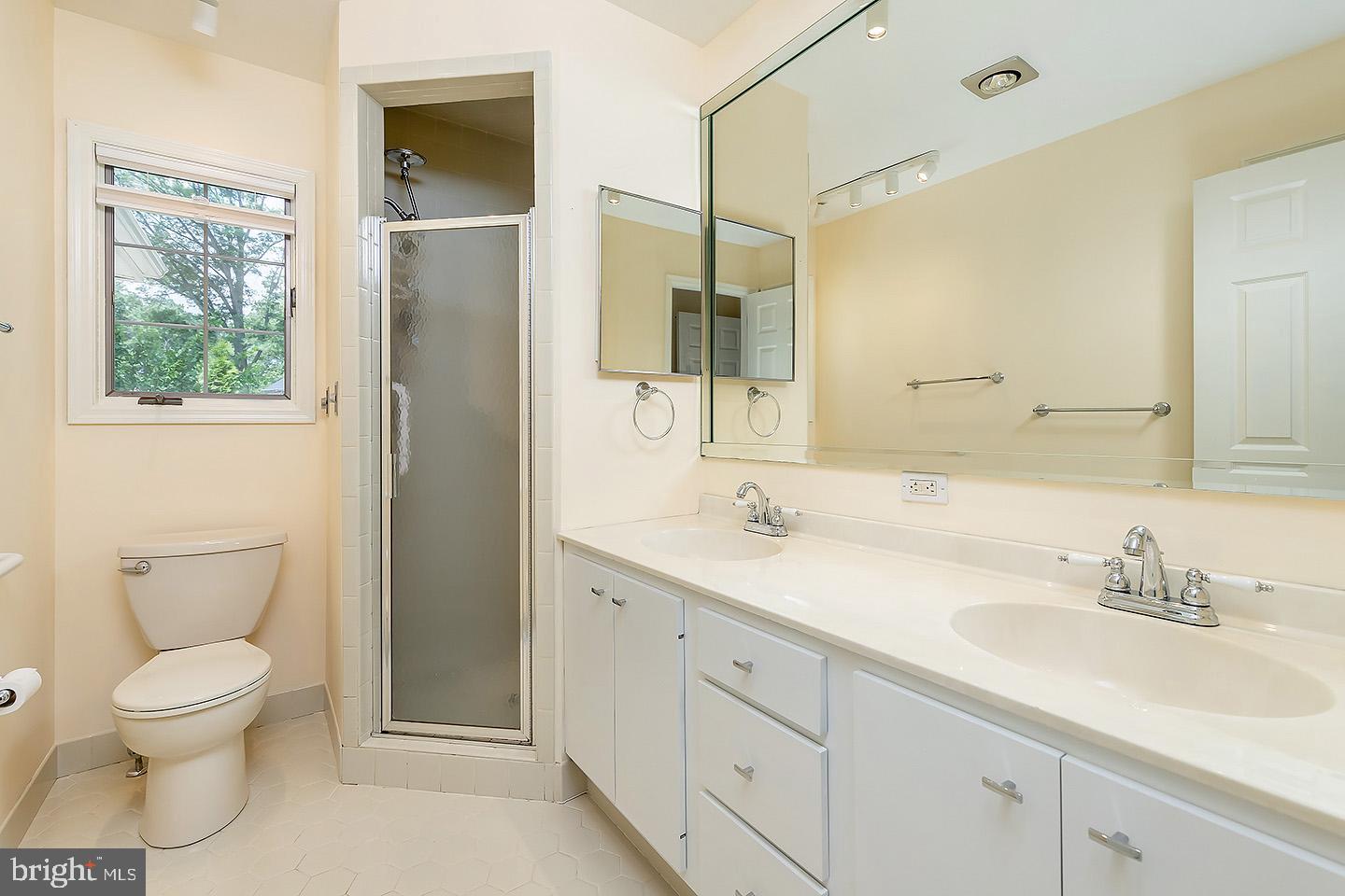 106 Haines Road Mount Laurel, NJ 08054 - Photo 19 of 27 2nd Full Bath