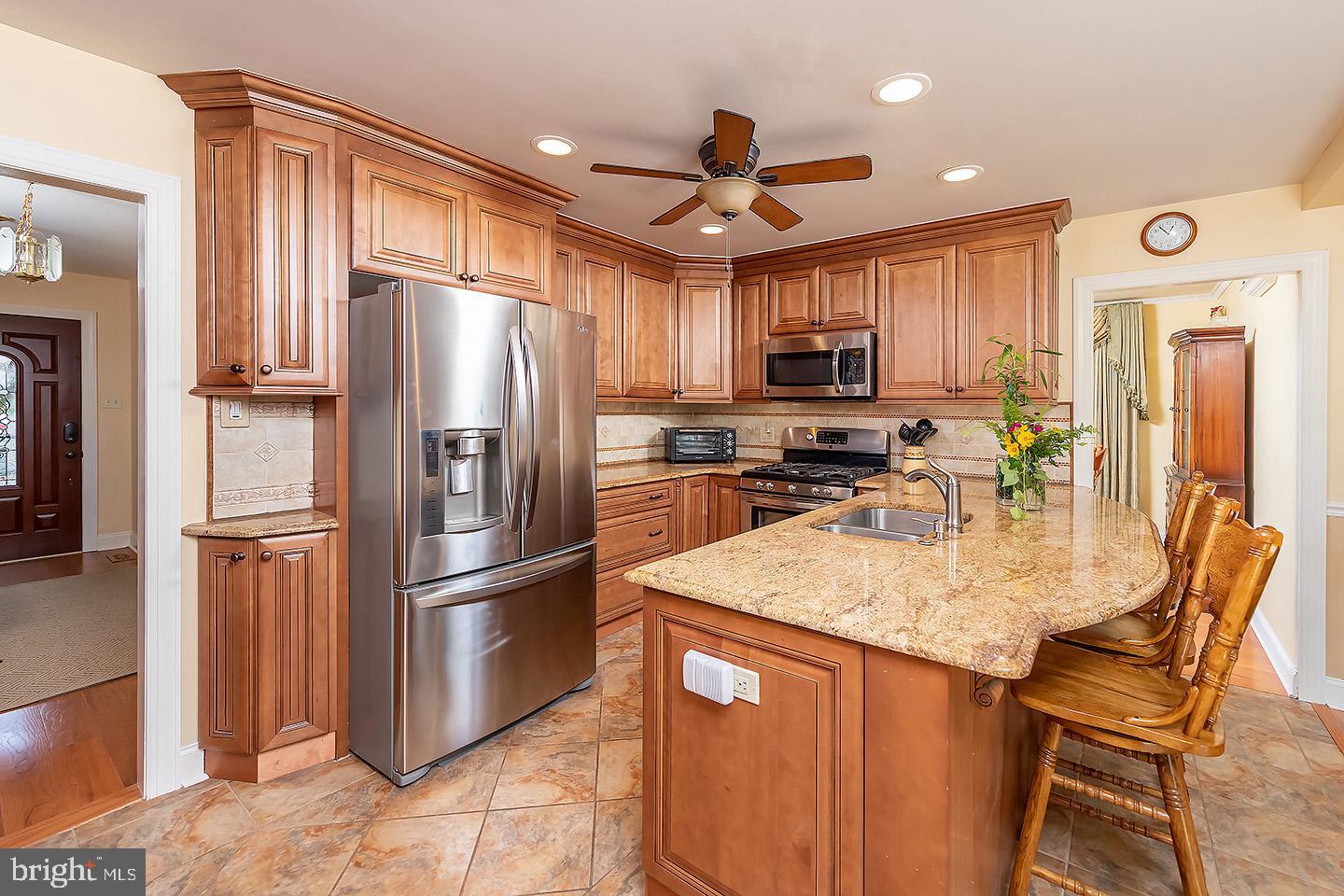 106 Haines Road Mount Laurel, NJ 08054 - Photo 8 of 27 Kitchen