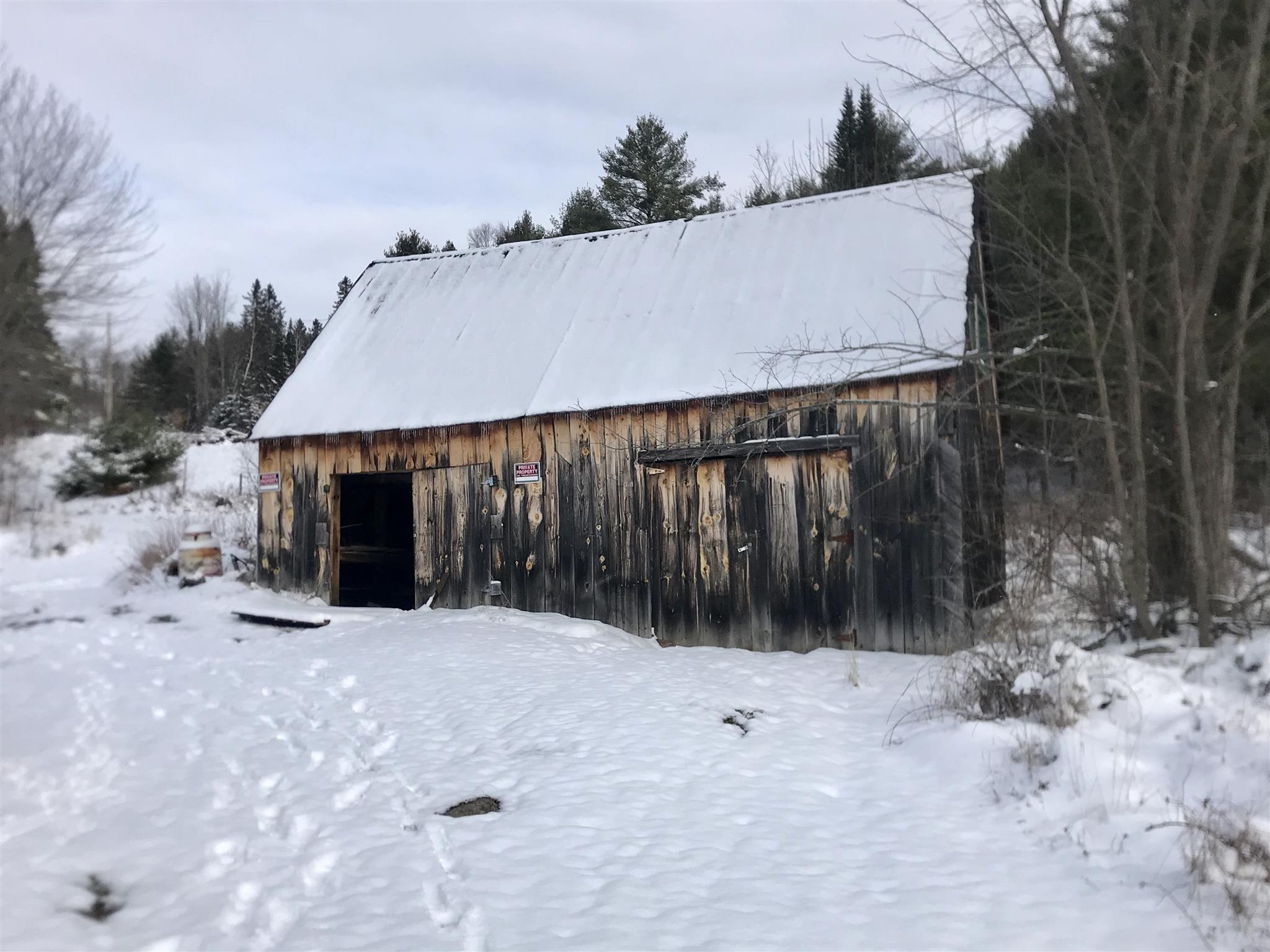 3163 Old County Road Waterford, VT 05819 - Photo 4 of 14