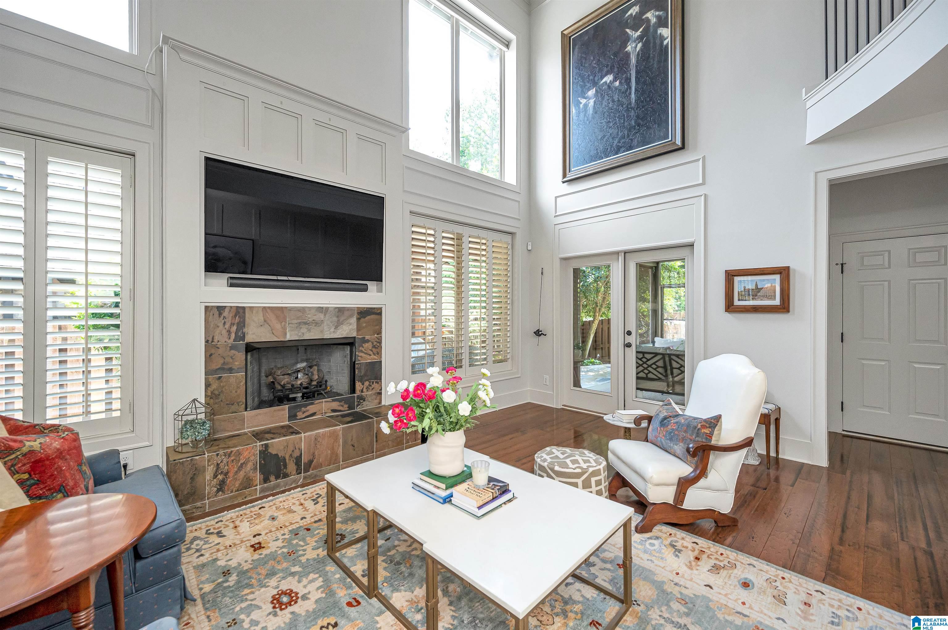 4657 Riverview Drive Birmingham, AL 35244 - Photo 7 of 58