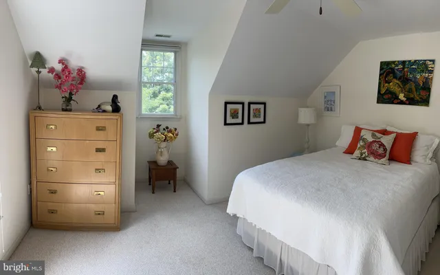 $1,150,000 | 4 South Lake Terrace, Rehoboth Beach, DE 19971