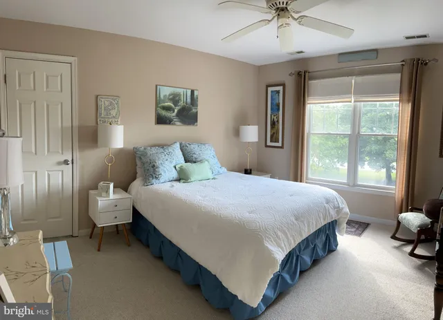 $1,150,000 | 4 South Lake Terrace, Rehoboth Beach, DE 19971