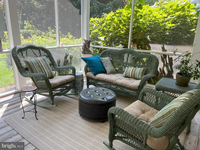 $1,150,000 | 4 South Lake Terrace, Rehoboth Beach, DE 19971