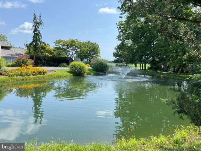 $1,150,000 | 4 South Lake Terrace, Rehoboth Beach, DE 19971