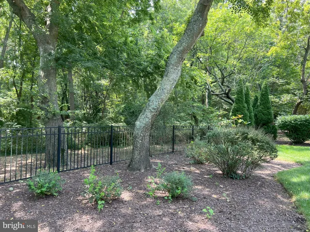 $1,150,000 | 4 South Lake Terrace, Rehoboth Beach, DE 19971