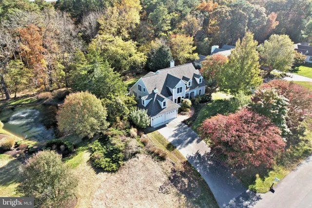 $1,150,000 | 4 South Lake Terrace, Rehoboth Beach, DE 19971