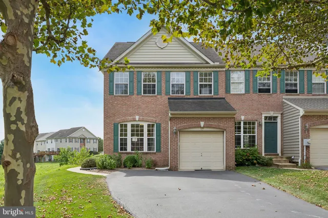 $473,000 | 190 Penns Manor Drive, Kennett Square, PA 19348