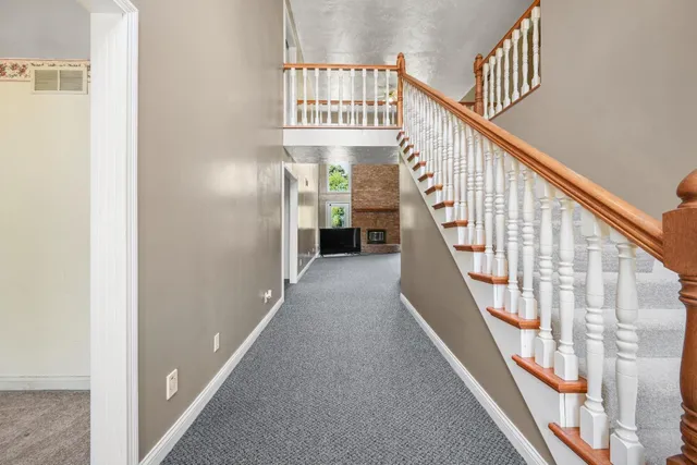 $625,000 | 5783 Highway 46, Batesville, IN 47006