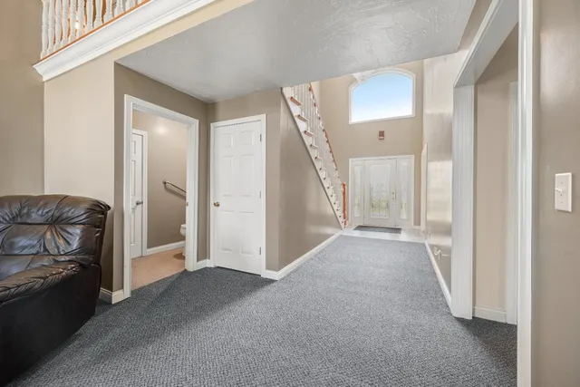 $625,000 | 5783 Highway 46, Batesville, IN 47006