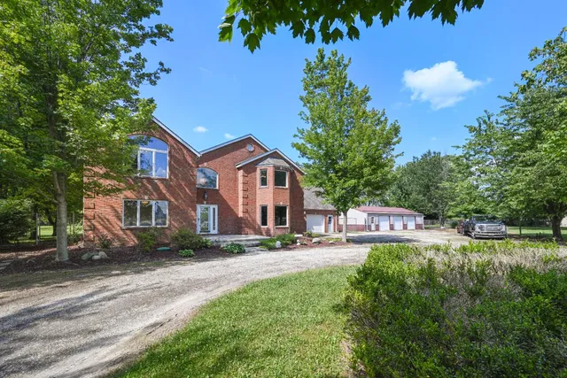 $625,000 | 5783 Highway 46, Batesville, IN 47006