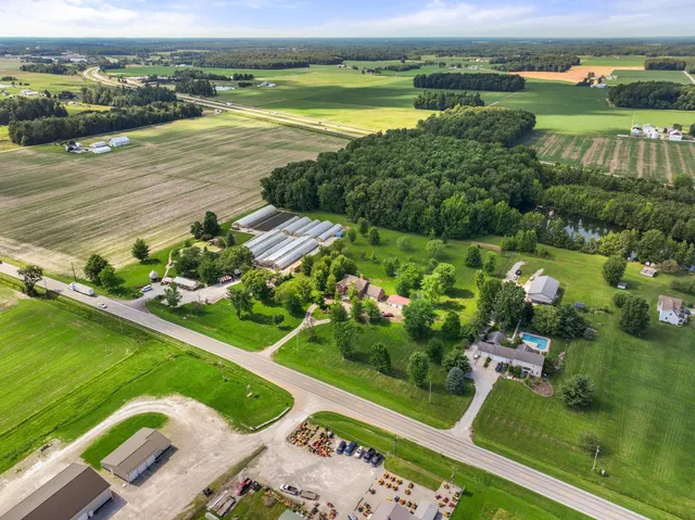 $625,000 | 5783 Highway 46, Batesville, IN 47006