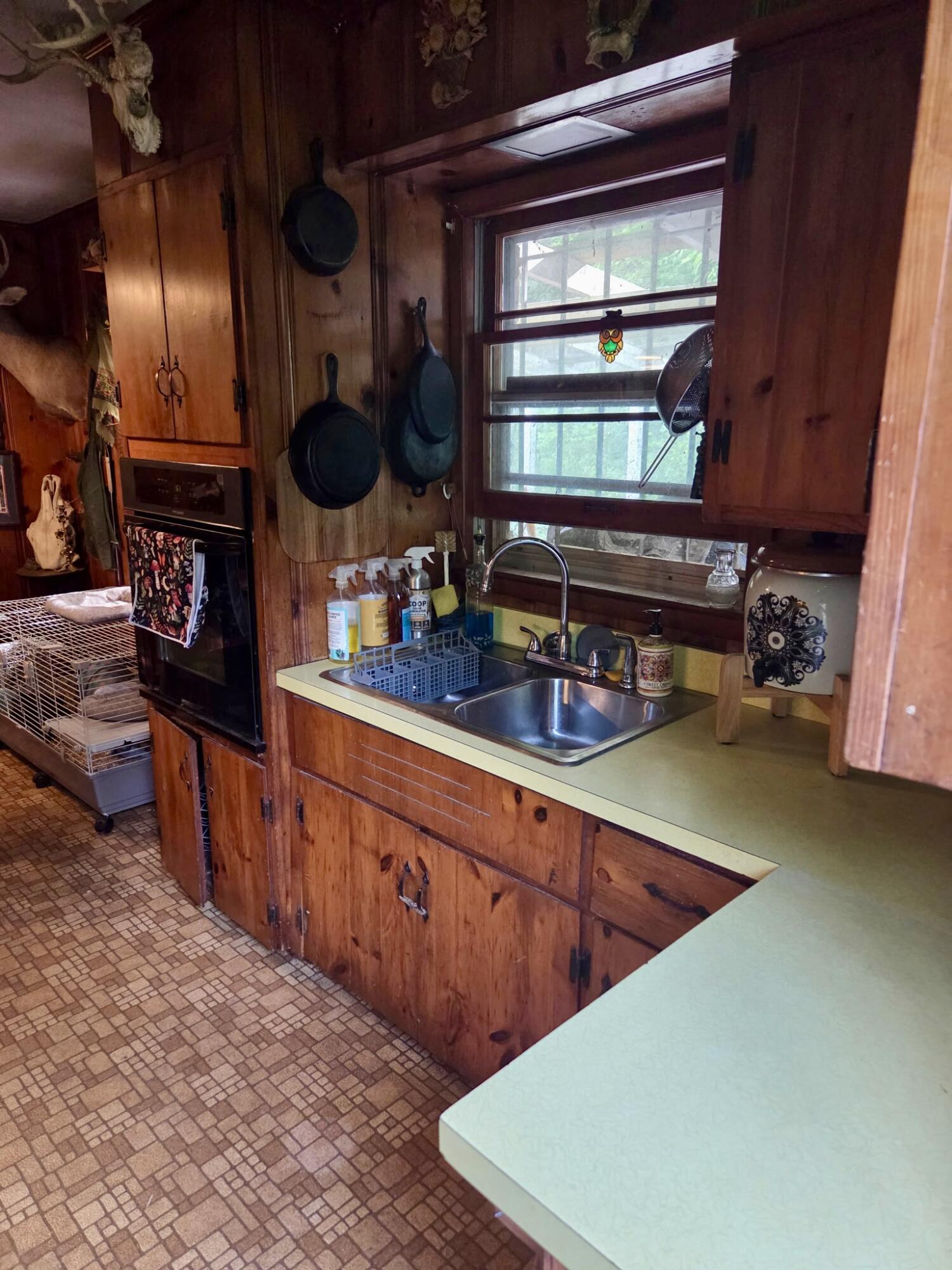 4401 Dry Branch Road Lexington, KY 40515 - Photo 10 of 29 20260529_181214