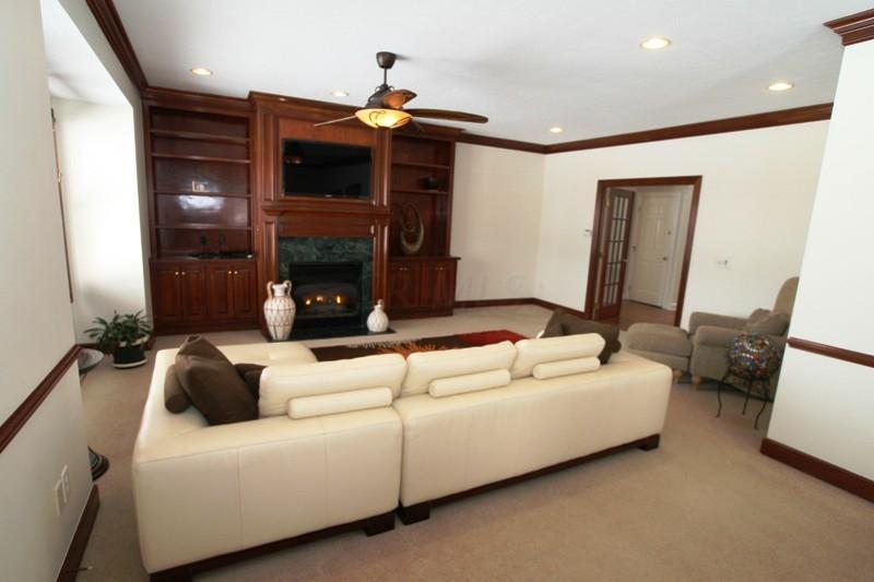 6311 Tussic St Road Westerville, OH 43082 - Photo 3 of 66
