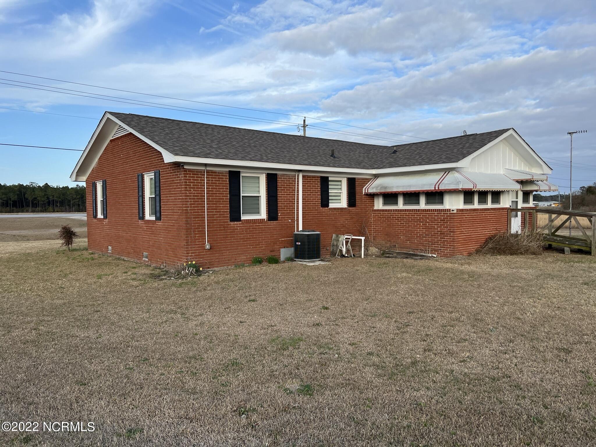 4128 Freedom Way Hubert, NC 28539 - Photo 3 of 19 IMG_0159