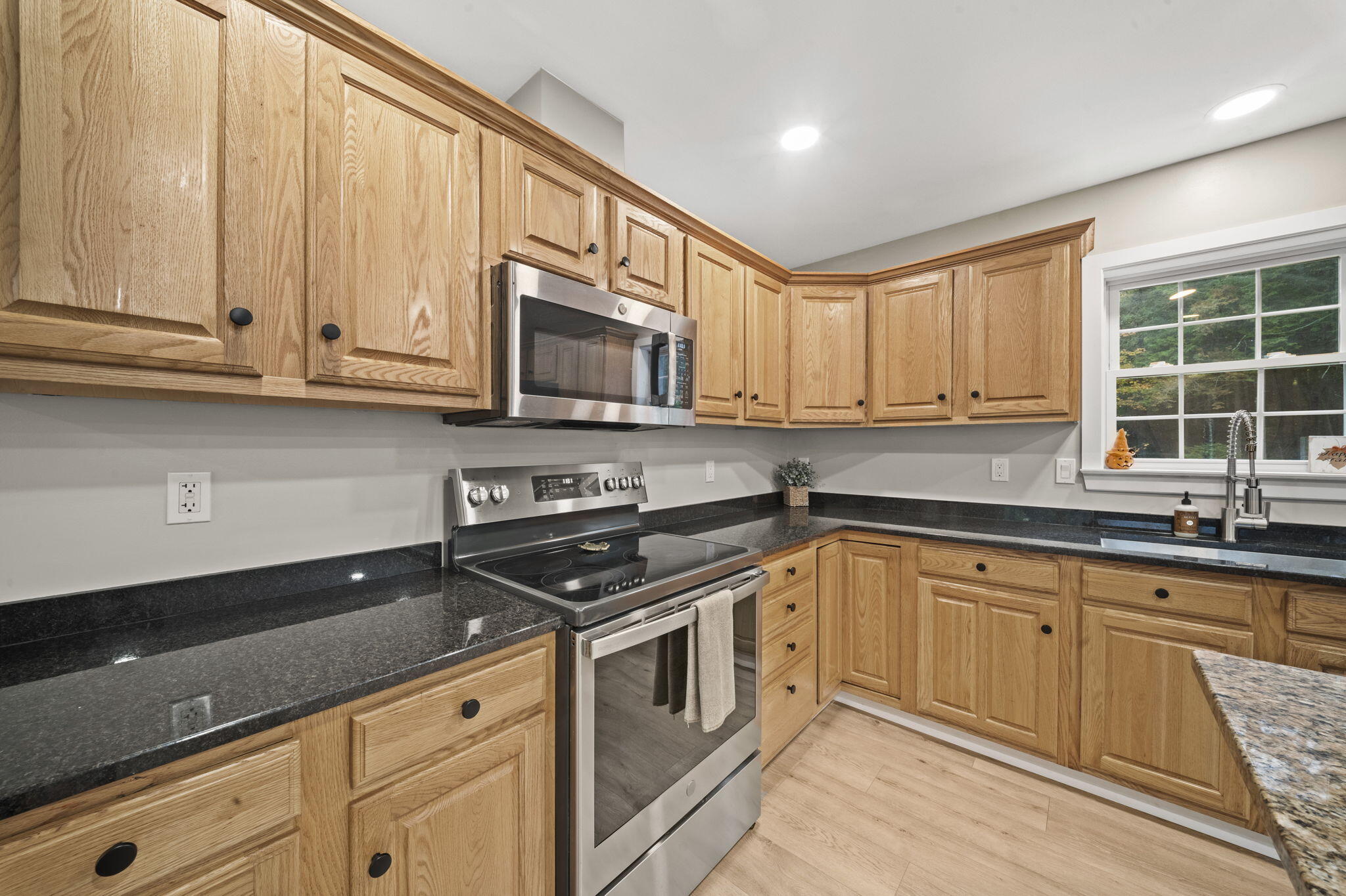 22 Randall Road Winslow, ME 04901 - Photo 17 of 58 41-web-or-mls-DSC09591