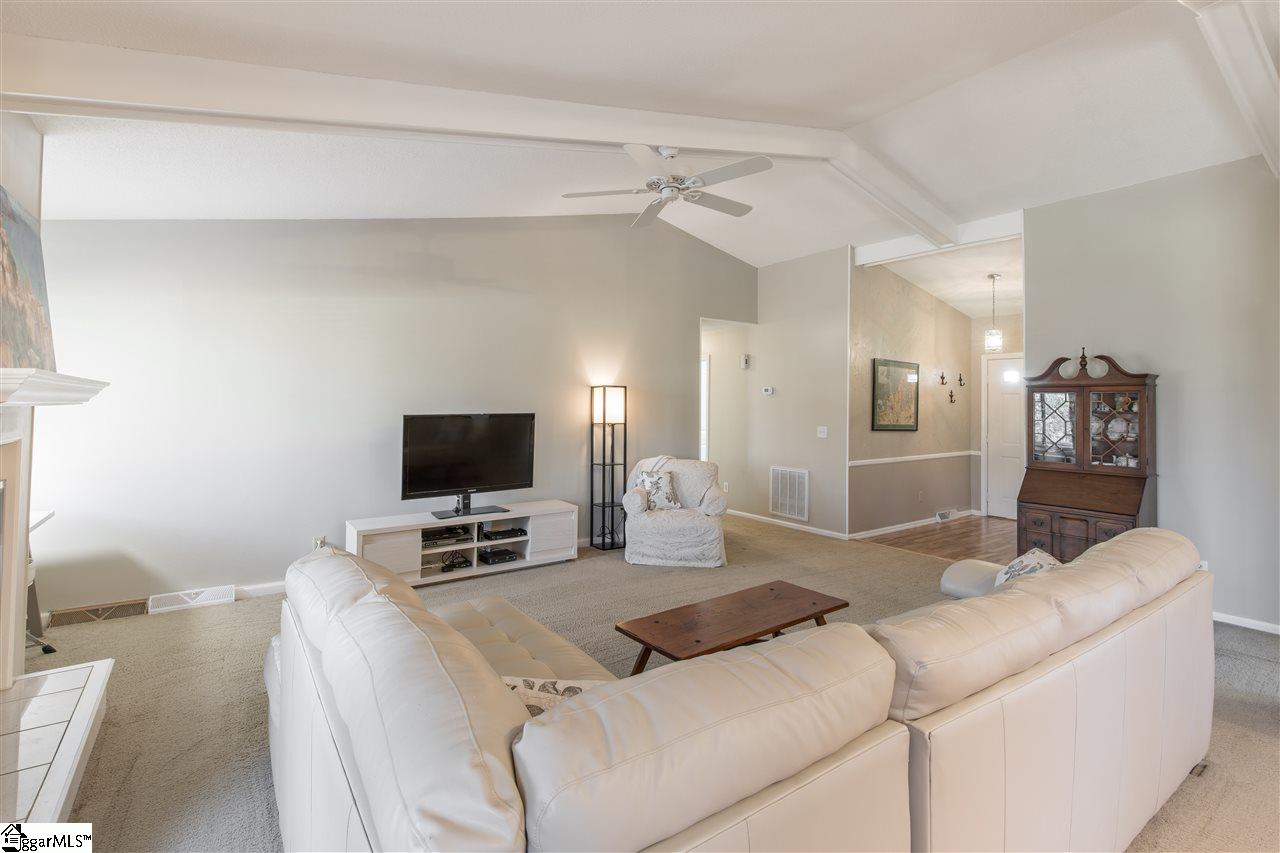 111 Bunker Hill Road Greer, SC 29650 - Photo 5 of 16 Gallery Image 5
