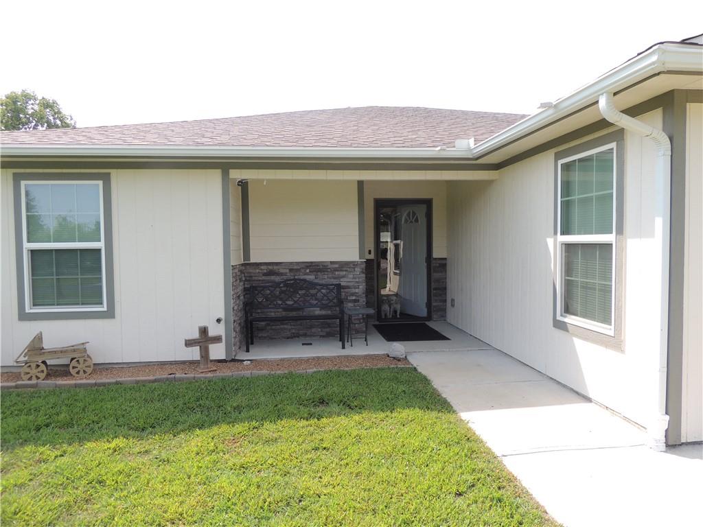 130 Northwest 181 Road Warrensburg, MO 64093 - Photo 4 of 49 Gallery Image 4