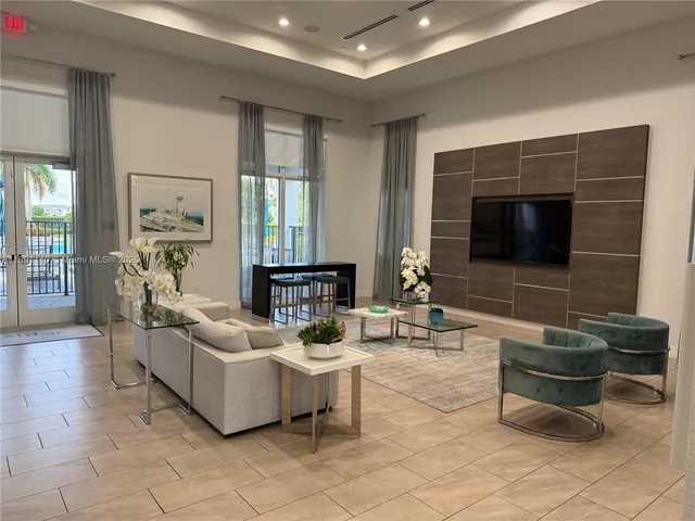 $2,550 | 1021 Southeast 27th Street, Unit 1021, Homestead, FL 33035