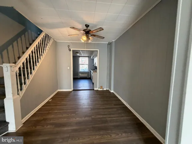 a view of an entryway